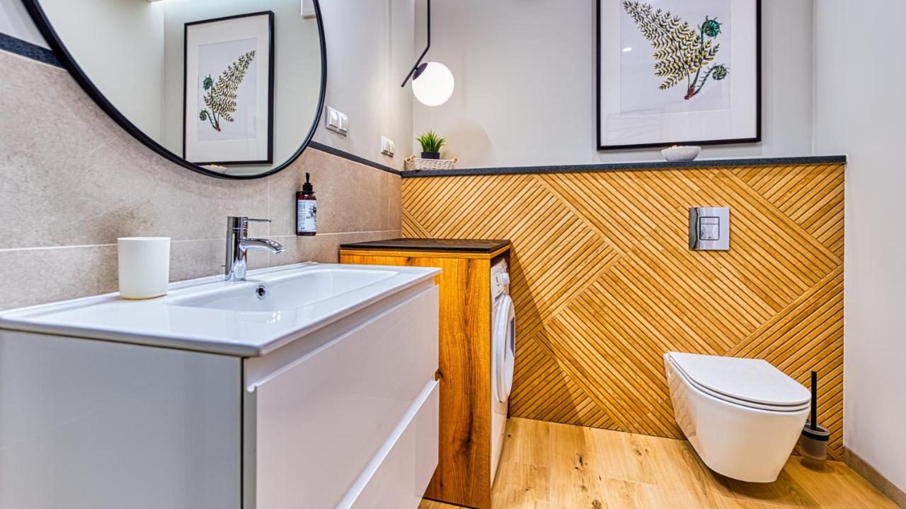 Apartamenty Vip Centrum - Wczasowa 17 By Royal Aparts Świeradów-Zdrój Kültér fotó