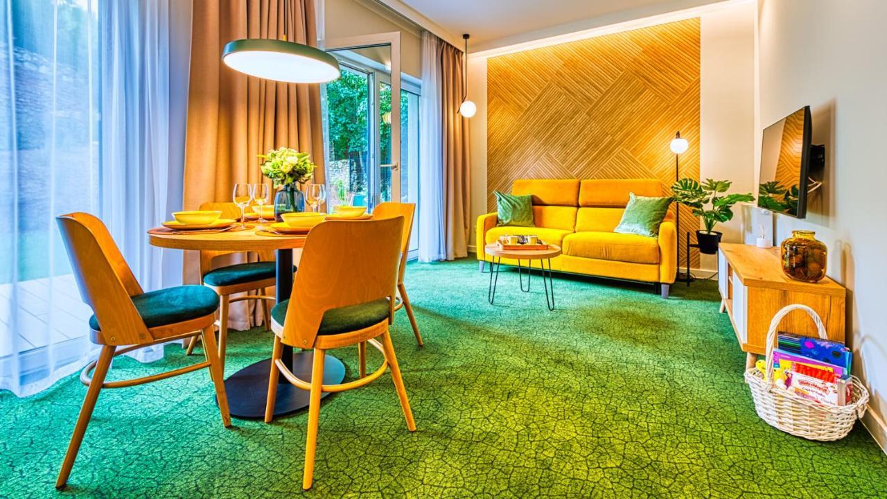 Apartamenty Vip Centrum - Wczasowa 17 By Royal Aparts Świeradów-Zdrój Kültér fotó