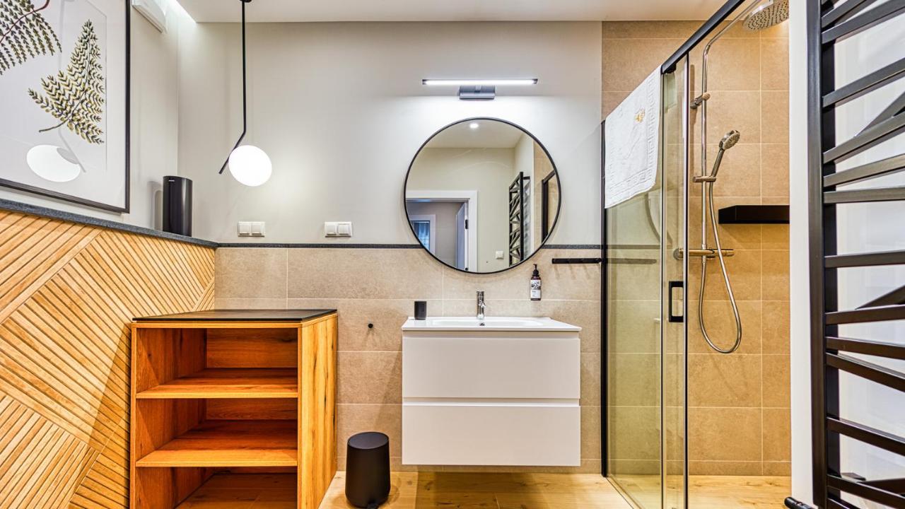 Apartamenty Vip Centrum - Wczasowa 17 By Royal Aparts Świeradów-Zdrój Kültér fotó